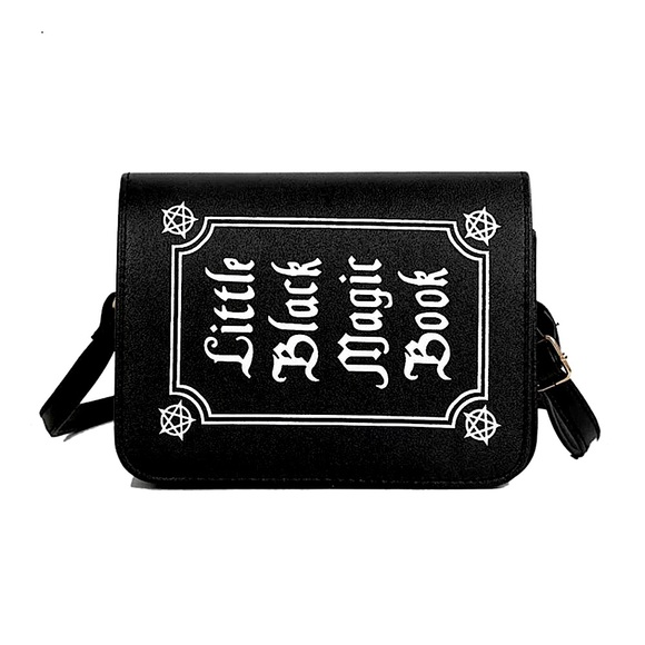 Little Black Magic Book purse 🔮 - Picture 14 of 15